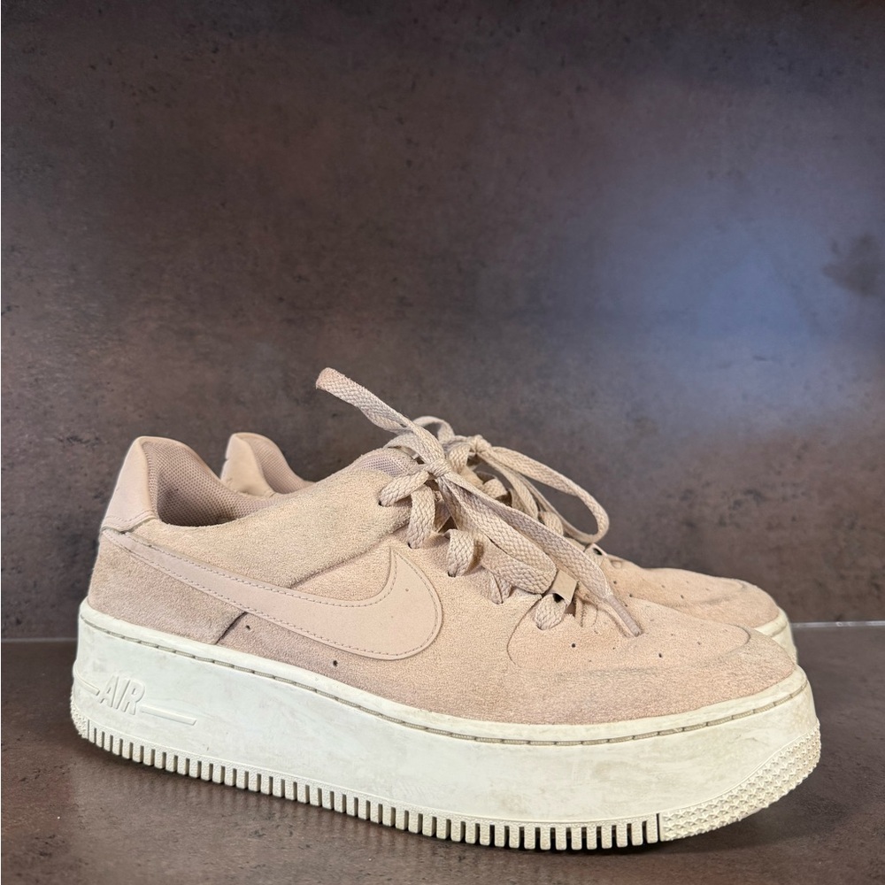 Women's Nike Air Force 1